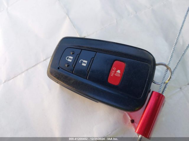 JTDKARFU9G3022141 Toyota Prius Three Touring