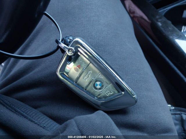 2018 BMW X5 5UXKR0C56J0X97439 Photo 10