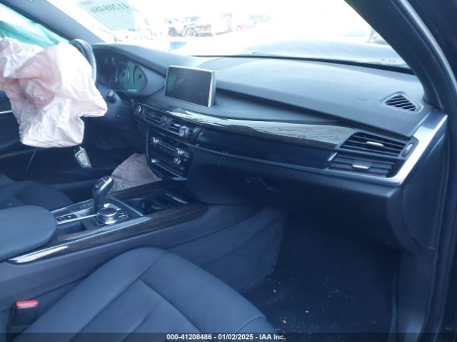2018 BMW X5 5UXKR0C56J0X97439 Photo 4