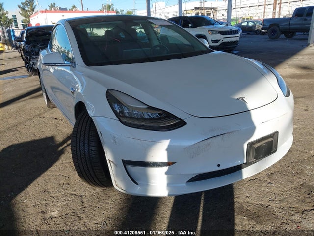 2019 TESLA MODEL 3 5YJ3E1EA7KF437908 Photo 5