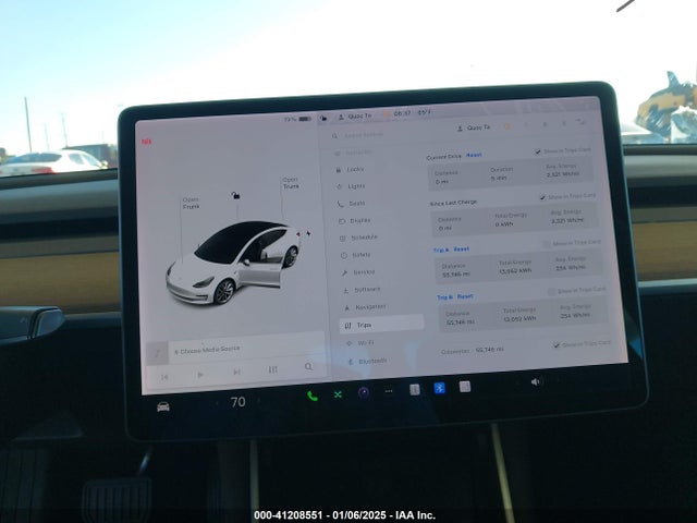 2019 TESLA MODEL 3 5YJ3E1EA7KF437908 Photo 6