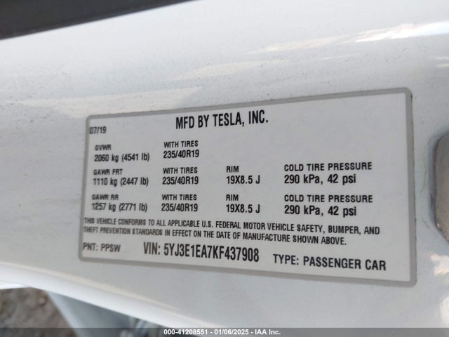 2019 TESLA MODEL 3 5YJ3E1EA7KF437908 Photo 8