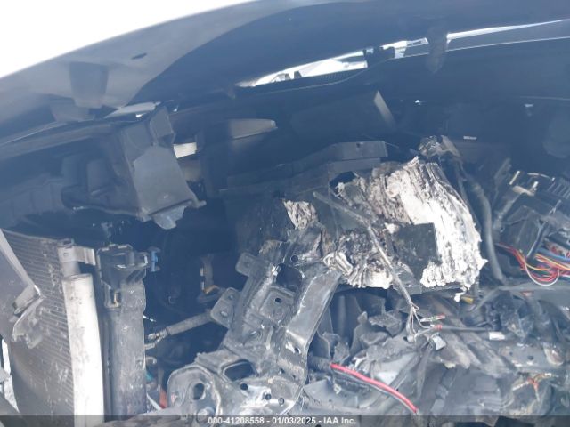 5XYPG4A36HG245501 KIA Sorento Lx/l