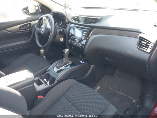 JN1BJ1CR6JW203188 Nissan Rogue Sport S