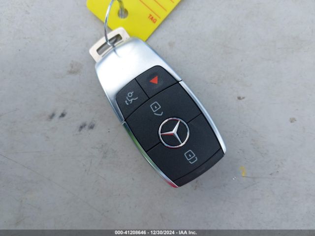 WDD3G4FB3KW019379 Mercedes-Benz A 220 4matic