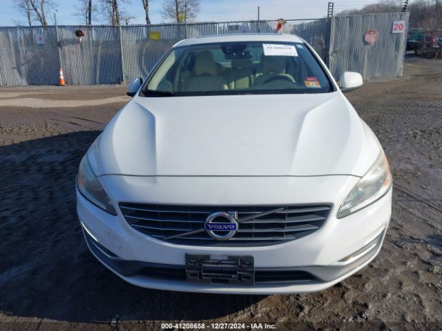 YV1612TB8F1317957 Volvo S60 T5 Premier