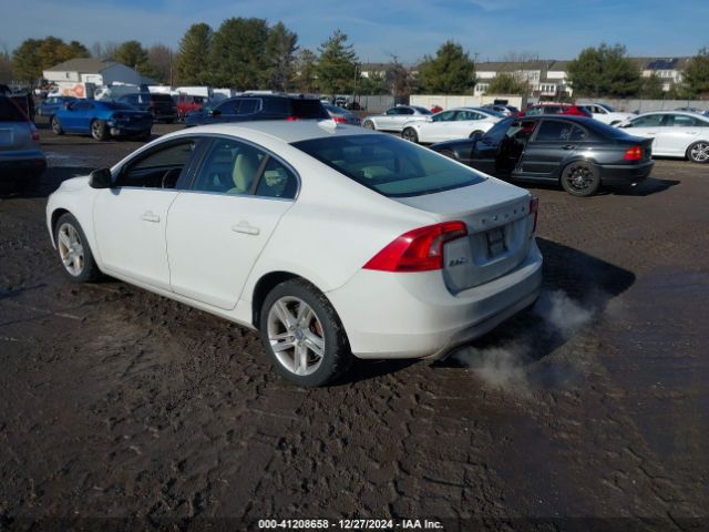 YV1612TB8F1317957 Volvo S60 T5 Premier