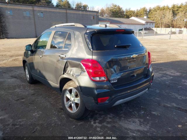 KL7CJPSB7JB637133 Chevrolet Trax Lt