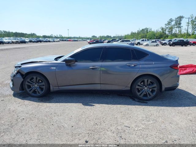 19UUB5F55NA002177 Acura Tlx Tech A