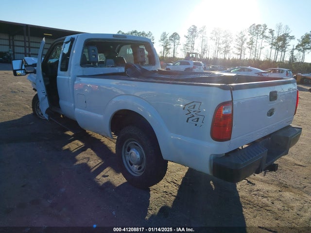 Ford F-250 Xl 2015 1FT7X2B61FEC99694 Image 3