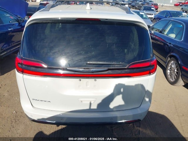 Chrysler Pacifica Touring L 2021 2C4RC1BG3MR528397 Image 16