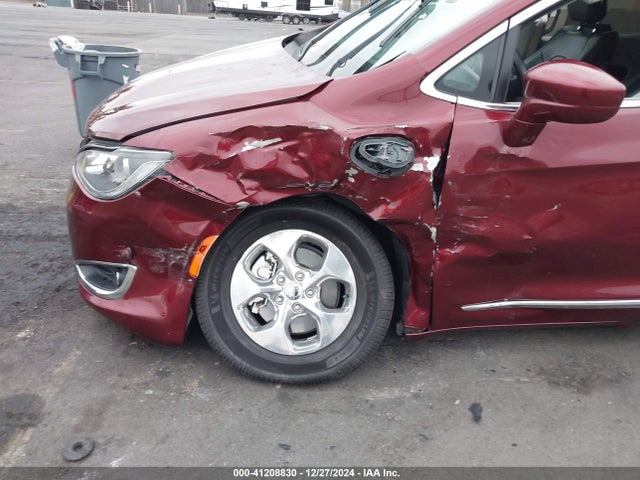 2C4RC1L73JR230166 Chrysler Pacifica