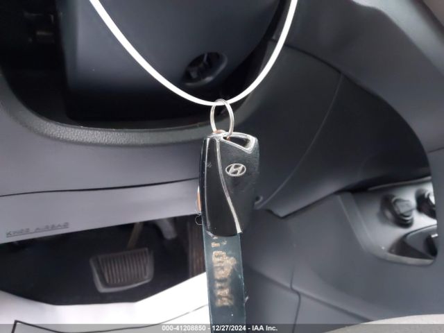 KM8SNDHF9EU058307 Hyundai Santa Fe Gls