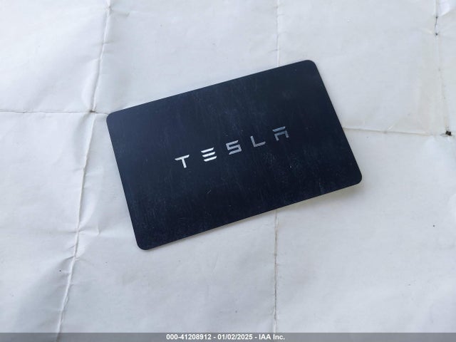 2021 TESLA MODEL Y 5YJYGDEE5MF096676 Photo 10