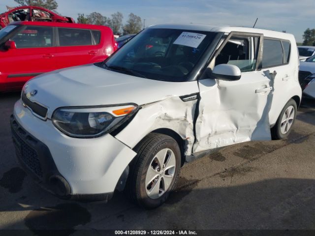 KNDJN2A27G7392185 KIA Soul
