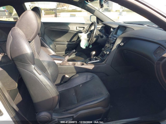Hyundai Genesis 3.8 Ultimate 2014 KMHHU6KJ6EU113513 Image 5