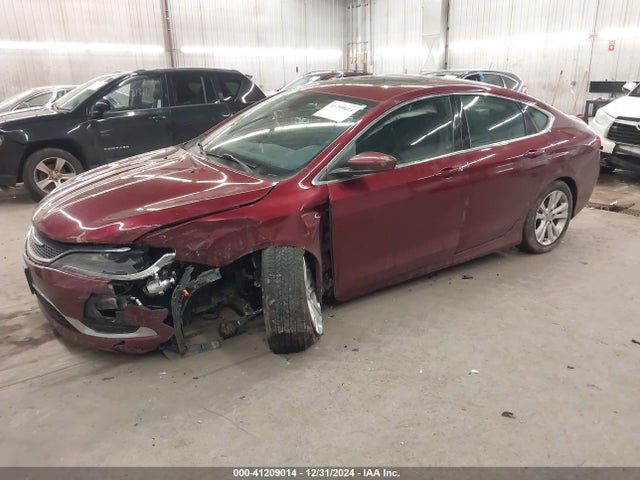 Chrysler 200 Limited 2015 1C3CCCAB8FN710379 Image 2