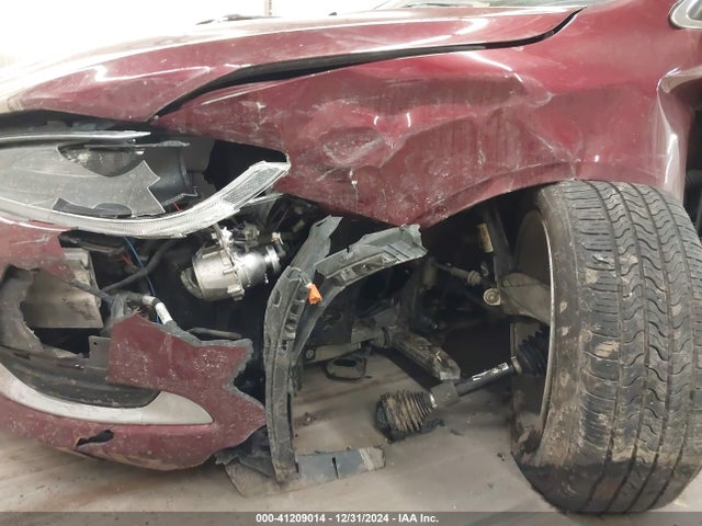 Chrysler 200 Limited 2015 1C3CCCAB8FN710379 Image 6