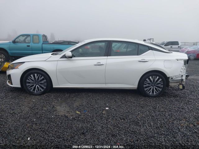 1N4BL4DV3PN382606 Nissan ALTIMA SV