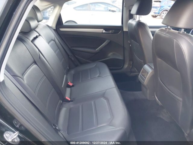 1VWAT7A32FC024656 Volkswagen Passat 1.8t Wolfsburg Edition