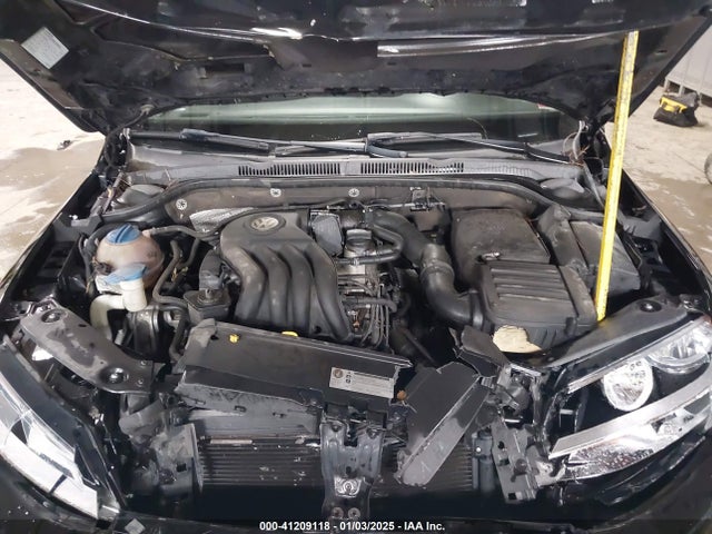 3VW2K7AJ9EM440805 Volkswagen JETTA S