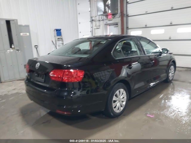 3VW2K7AJ9EM440805 Volkswagen JETTA S
