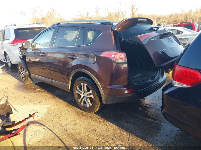 Toyota RAV4 LE 2017 2T3BFREVXHW632382 Image 3