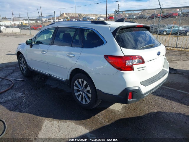 Subaru u4 2018 4S4BSETC5J3263635 Image 3