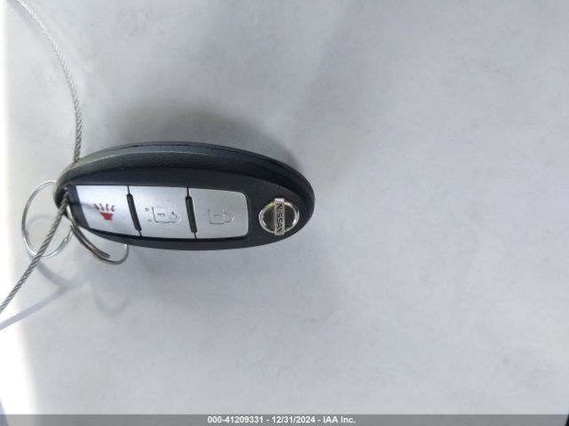 5N1DR2MN0KC622538 Nissan Pathfinder S