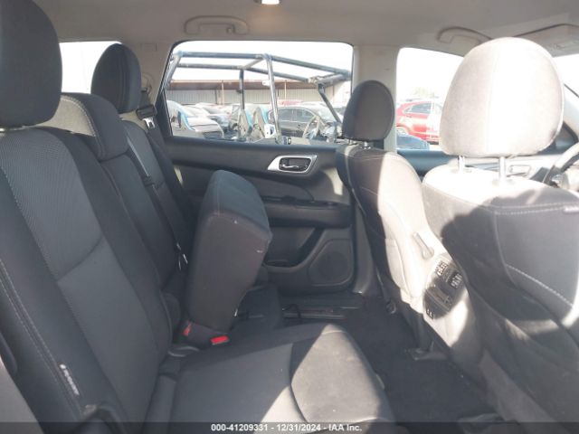 5N1DR2MN0KC622538 Nissan Pathfinder S