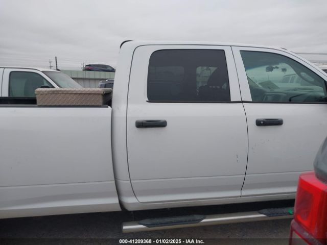 3C6UR5HL8EG123431 RAM 2500 St
