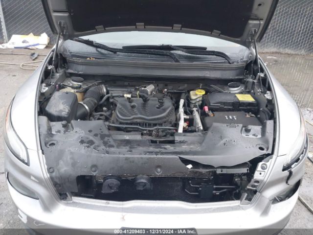 1C4PJMDS1FW777016 Jeep Cherokee Limited
