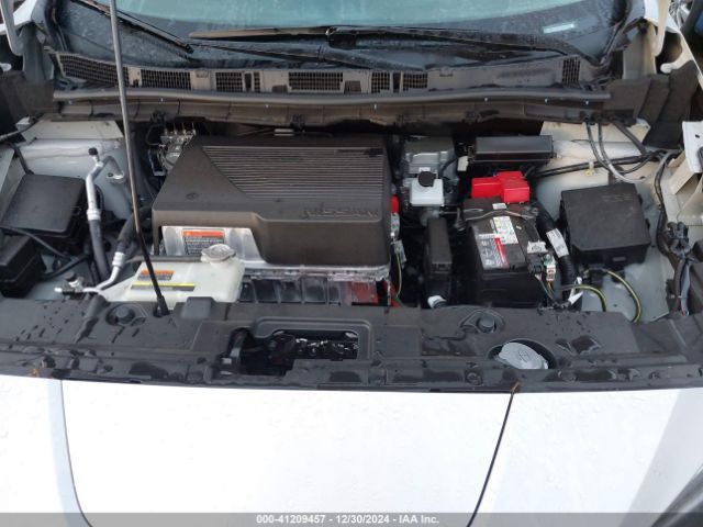 1N4AZ1BV6NC560013 Nissan LEAF S