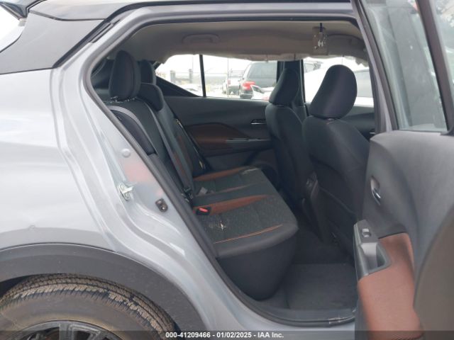 3N1CP5DV0RL478689 Nissan KICKS SR