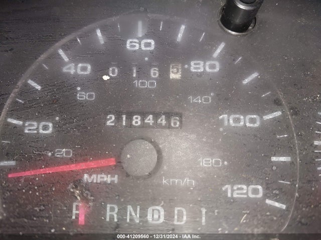 Продажа на аукционе авто 2001 Ford Taurus Se, vin: 1FAFP53U81G117213, номер лота: 41209560