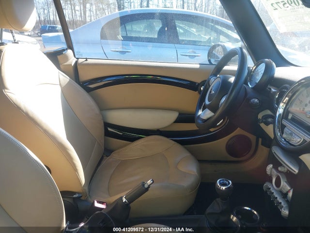 2009 MINI COOPER WMWMR33509TJ93601 Photo 4