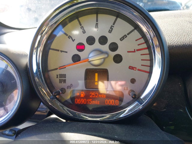 2009 MINI COOPER WMWMR33509TJ93601 Photo 6