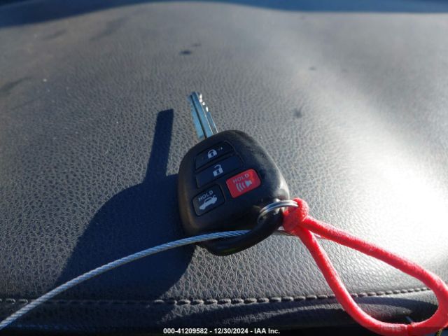 5YFBURHE6EP023877 Toyota Corolla L/le/le Pls/prm/s/s Pls