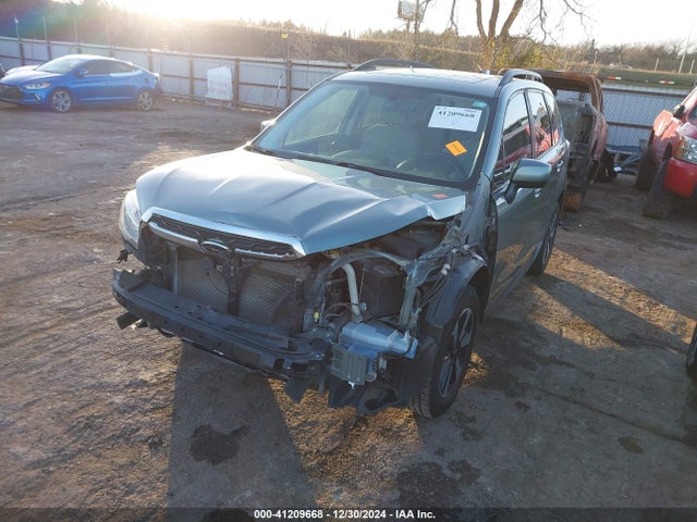 Subaru Forester 2.5i Premium 2017 JF2SJAECXHH531624 Image 2