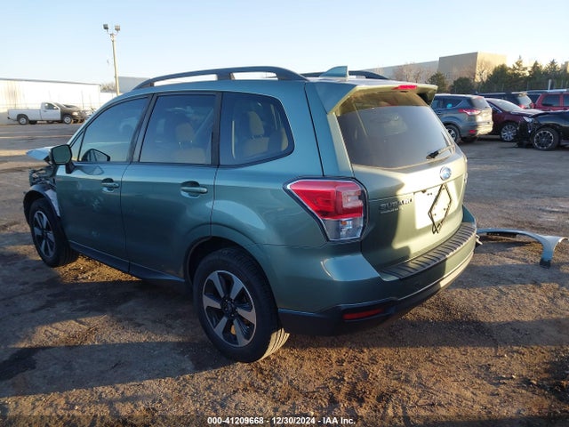 Subaru Forester 2.5i Premium 2017 JF2SJAECXHH531624 Image 3