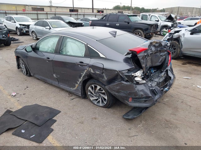 Honda CIVIC EX 2018 2HGFC2F72JH565205 Image 3