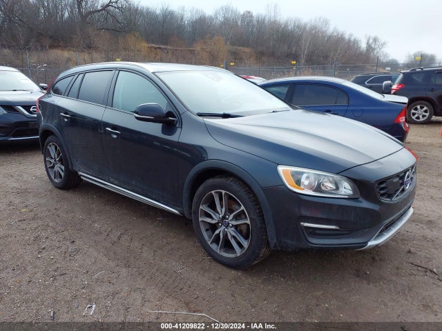 Volvo V60 Cross Country Premier 2015 YV4612HK7F1000165 zdjęcie główne