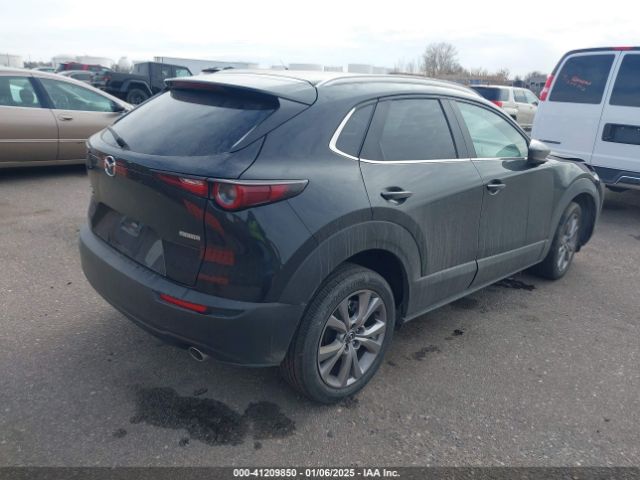 3MVDMBBM2PM533068 Mazda Cx-30 Select