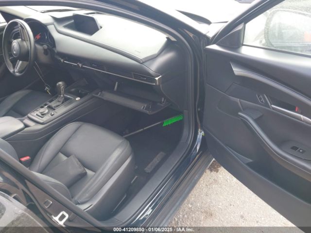 3MVDMBBM2PM533068 Mazda Cx-30 Select