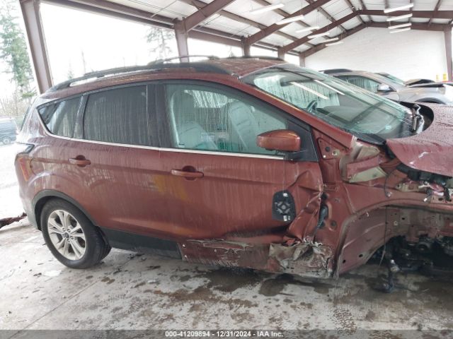 1FMCU9HDXJUB61247 Ford ESCAPE SEL