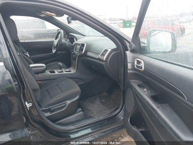 1C4RJFAG2EC186777 Jeep Grand Cherokee Laredo