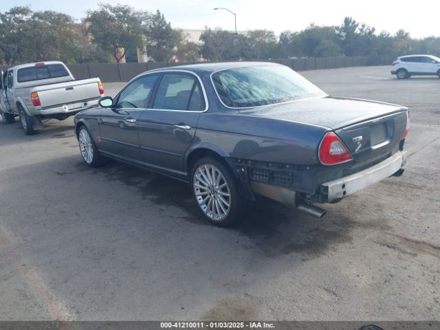 2004 JAGUAR XJ SAJWA73B74TG16459 Photo 2