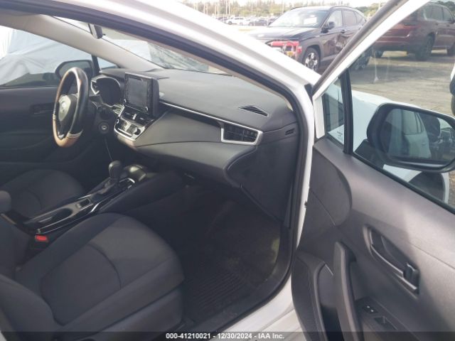 5YFEPMAE3NP370522 Toyota COROLLA LE