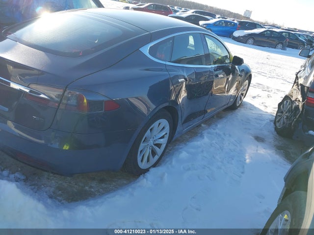 2017 TESLA MODEL S 5YJSA1E25HF204179 Photo 3