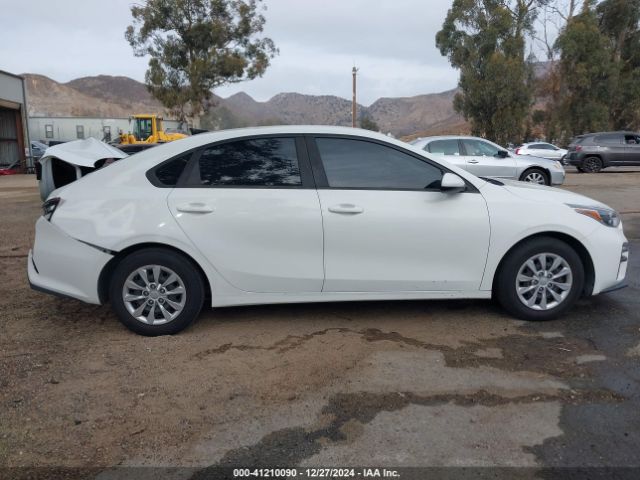 3KPF24ADXLE205043 KIA FORTE FE